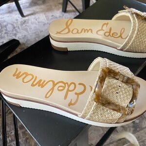 Sam Edelman Tan Sandals Sleek Design